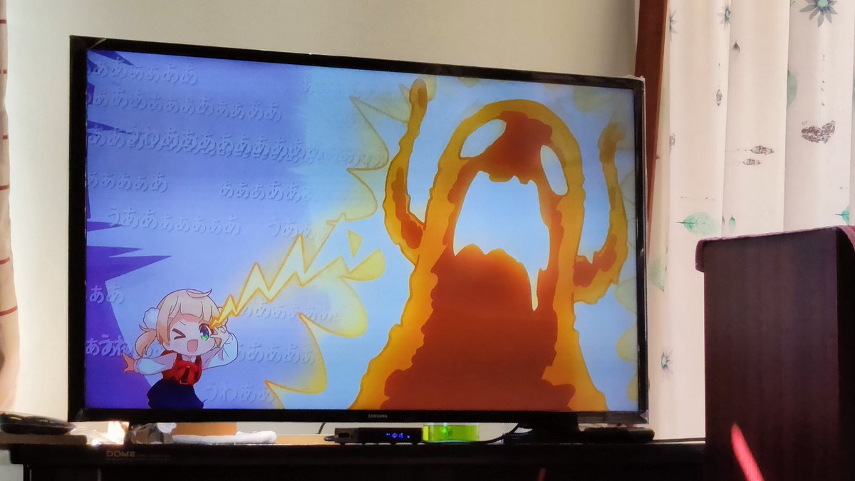 sonicphoon's tweet image. #SuperRandom
I had a nightmare that someone made the Piepkick remix of Loli Kami Requiem

UI-Piep.......