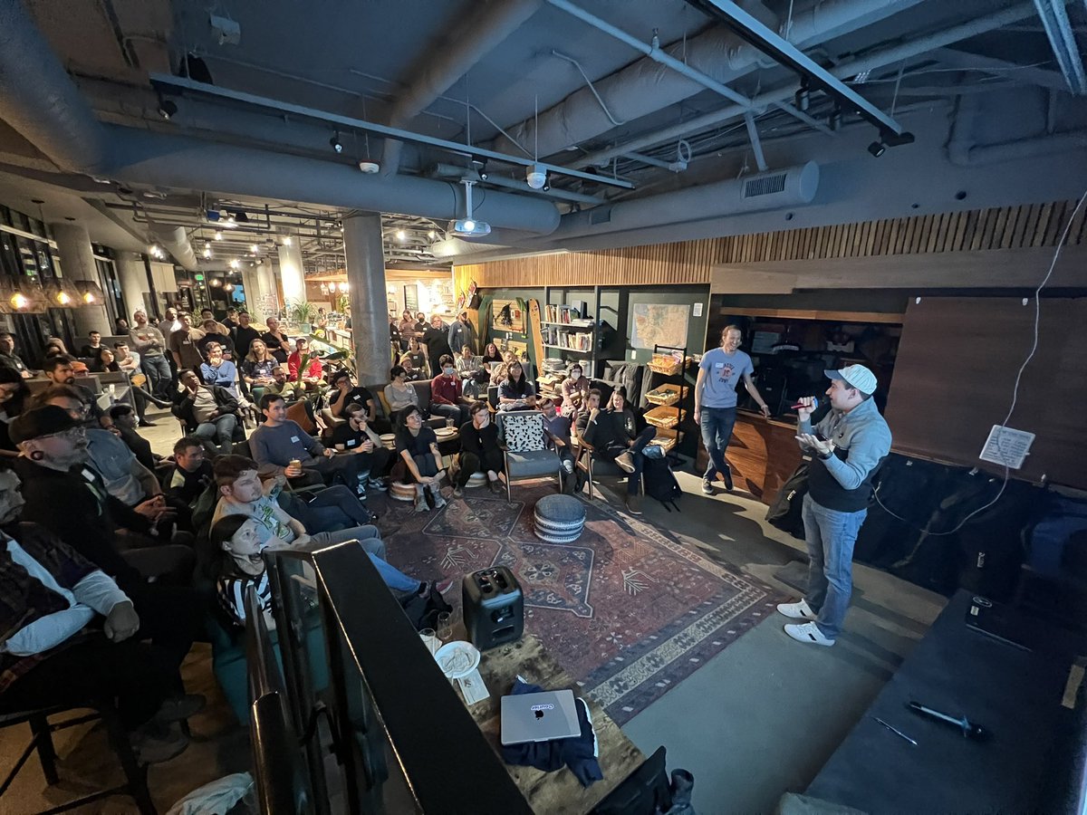 SeattleJS tweet media
