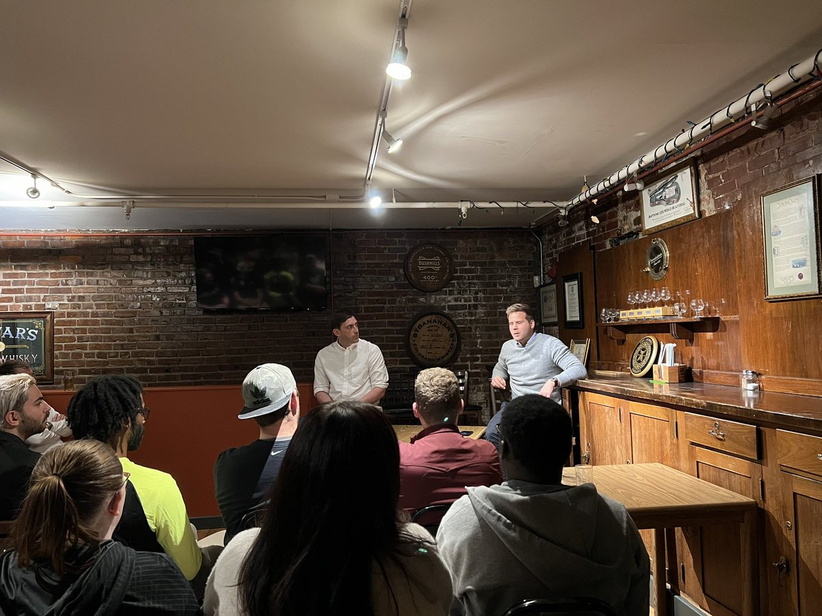 OmahaParliament's tweet photo. Huge thank you to @Union_Omaha for holding these team talks the entire year. 

Not all clubs take the time to connect with their fans in the way our does. 

#vivabúhos https://t.co/afE0HtI3vM