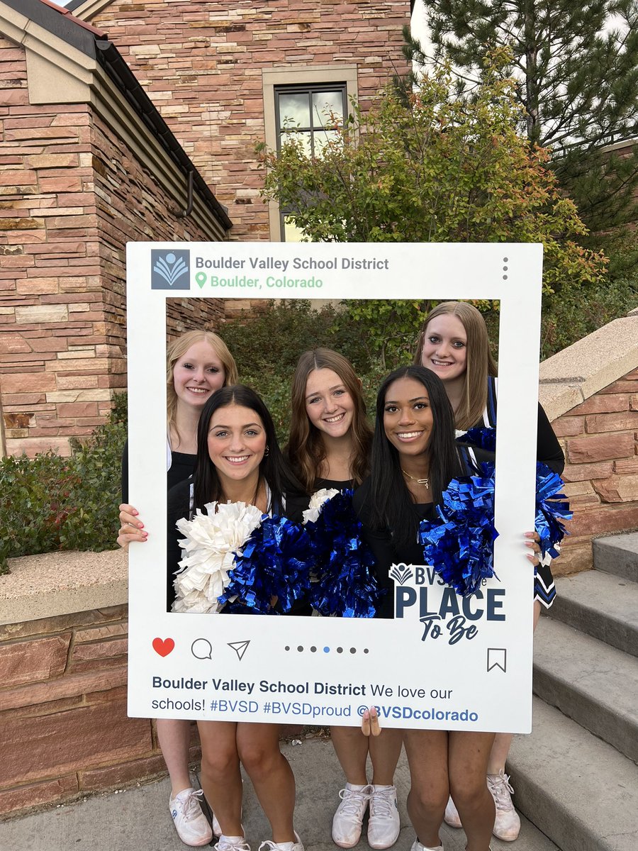 BVSDcolorado's tweet photo. Thank you to everyone who stopped by at our first ever #BVSDistheplacetoBE Showcase! 👏👏 https://t.co/XUzwv0zFr1