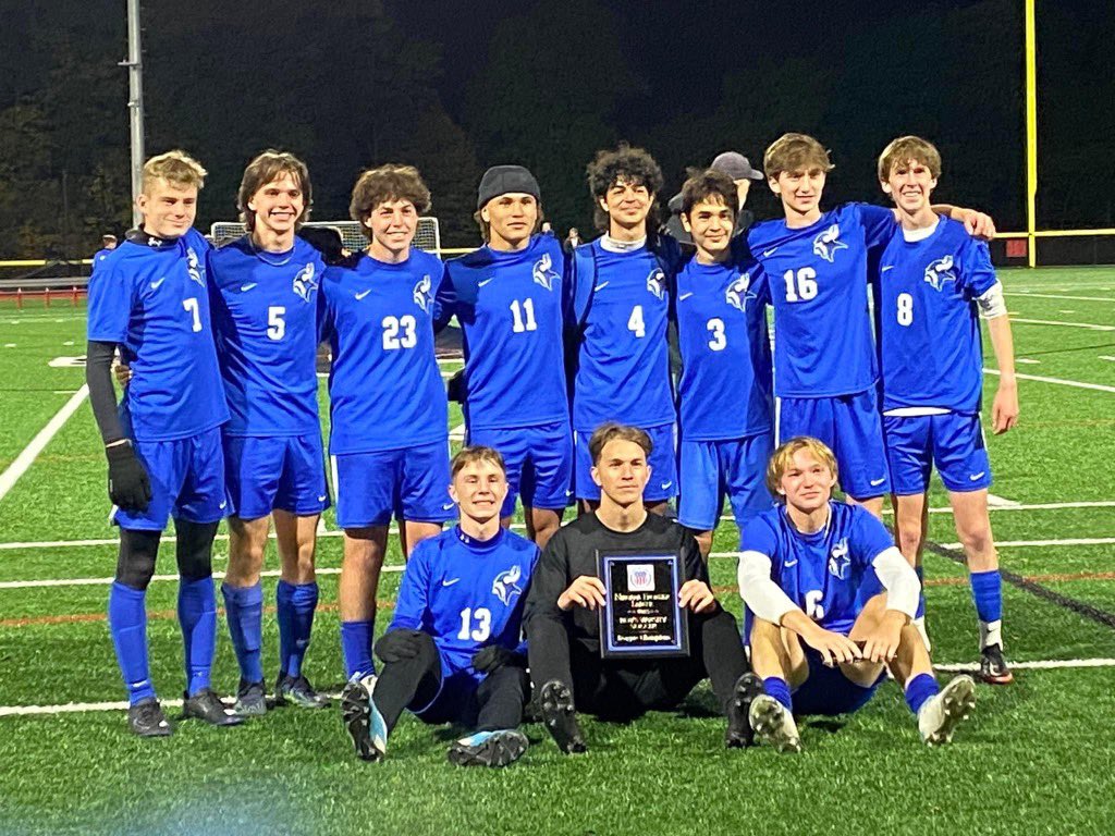 Grand Island Boys Varsity Soccer tweet media