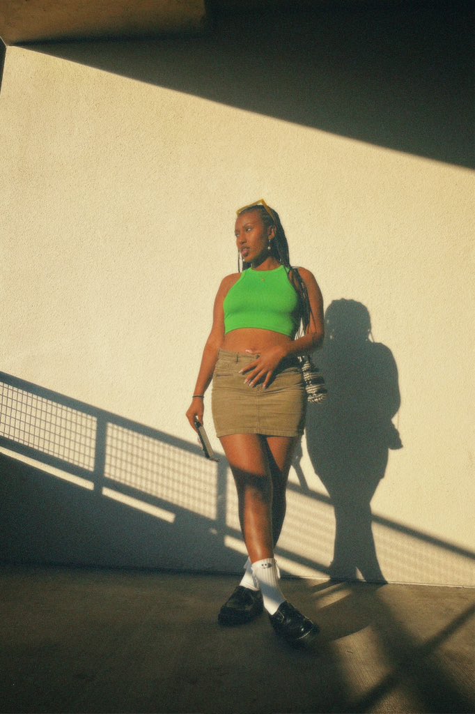 jada_bizzle's tweet image. ig saw these first