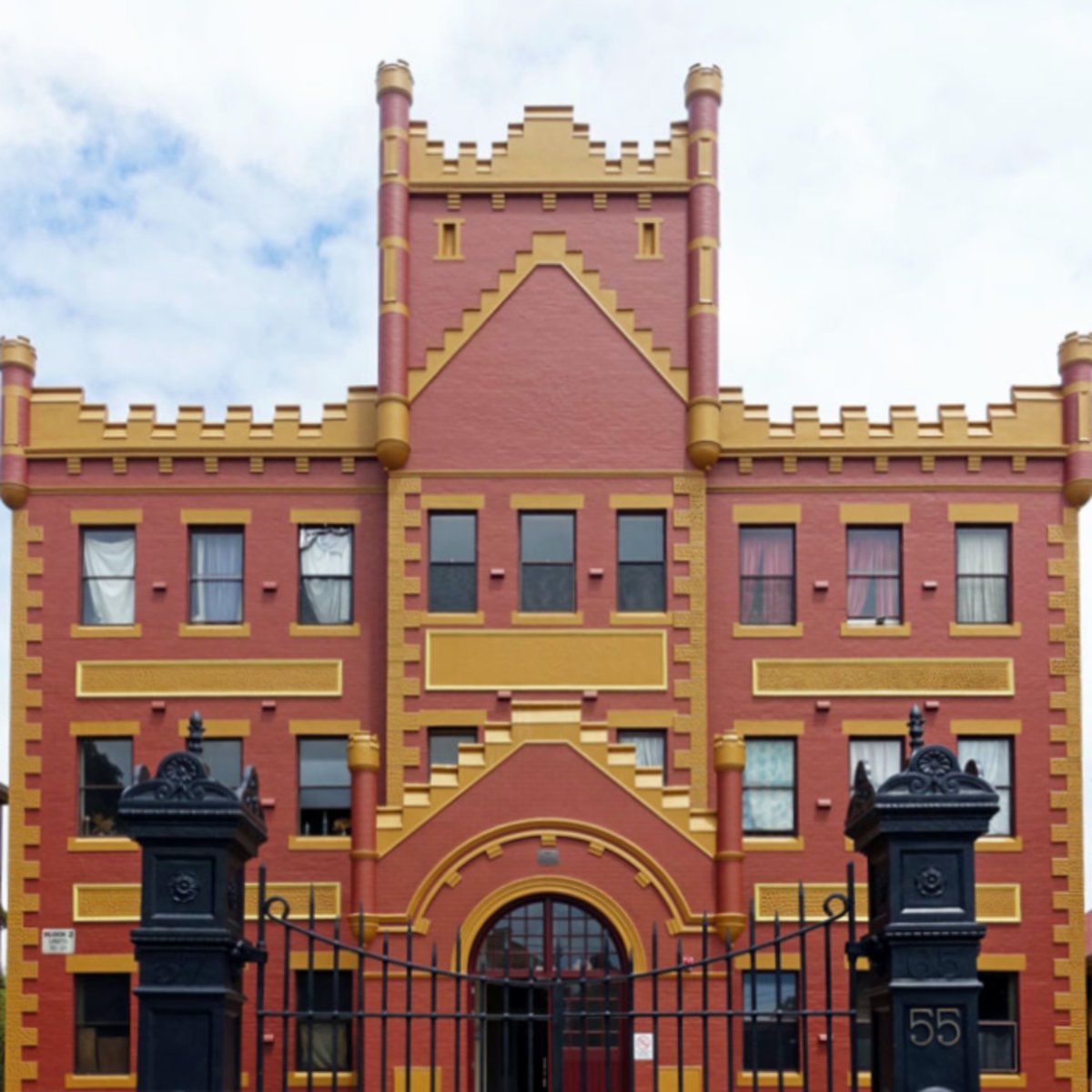 Wed 18 Oct 6pm please join us <a href="/IWCLibraries/">IWCLibraries</a> for our talk on Sharing Heritage Stories with Peter Phillips from OPP Architects and Shaun, Vivienne and Julie from <a href="/CWarchitects/">Carter Williamson</a> presenting their shortlisted Marrickville Medal projects! Free tickets here bit.ly/3ZwA9TG