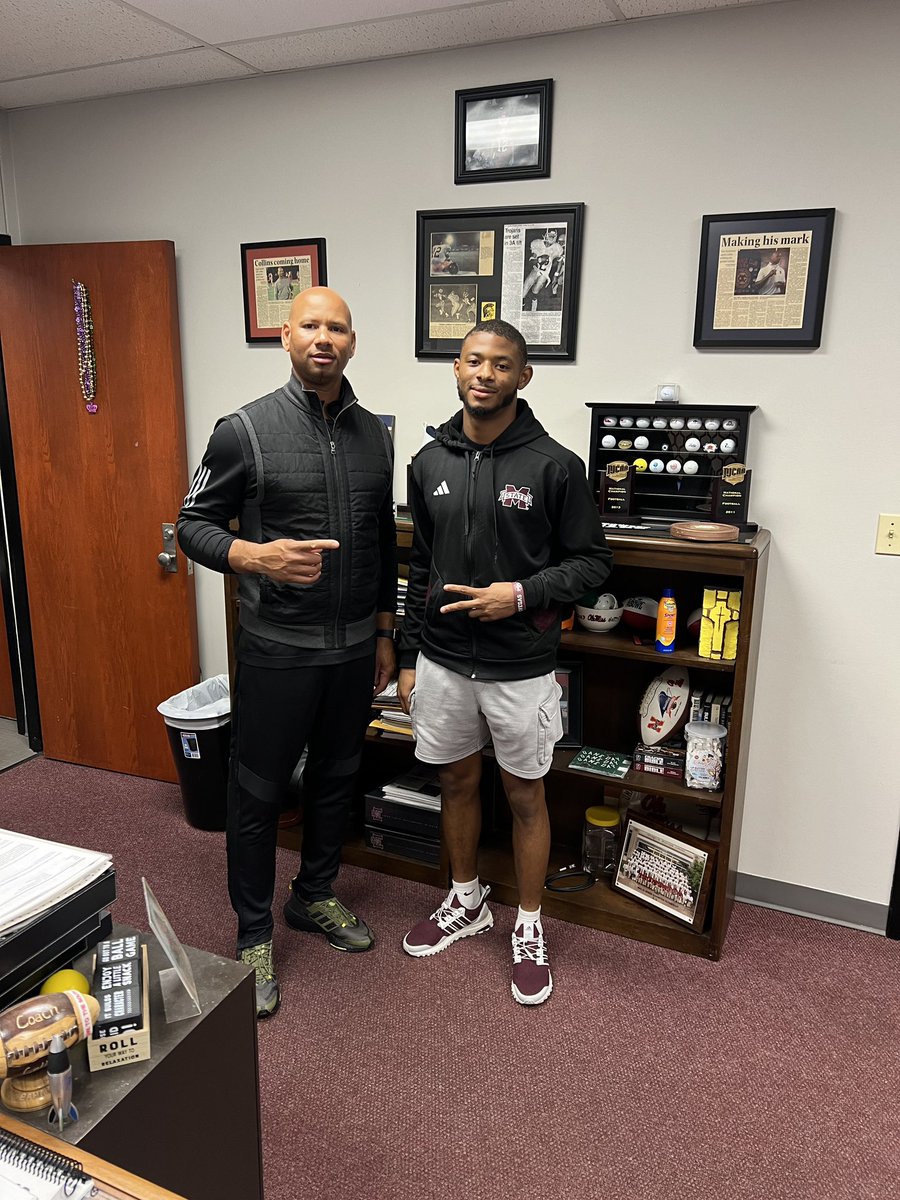 Once a Bear, always a Bear…..glad to have Bellazar back on campus…..#BEARBEST