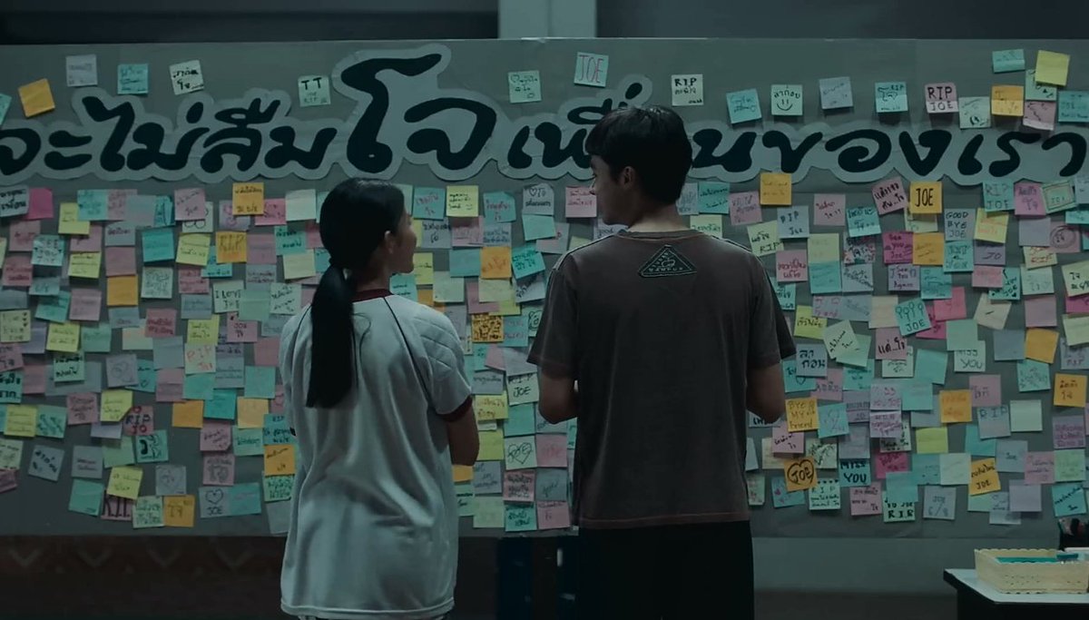 TarizSolis's tweet photo. Kalau ngerasa familiar sama pemainnya, betul, Anthony Buisseret &amp; Baipor Thitiya memang pernah beradu akting dalam 'You &amp; Me &amp; Me' yg juga diproduksi GDH. https://t.co/Sz8VWY1vrS