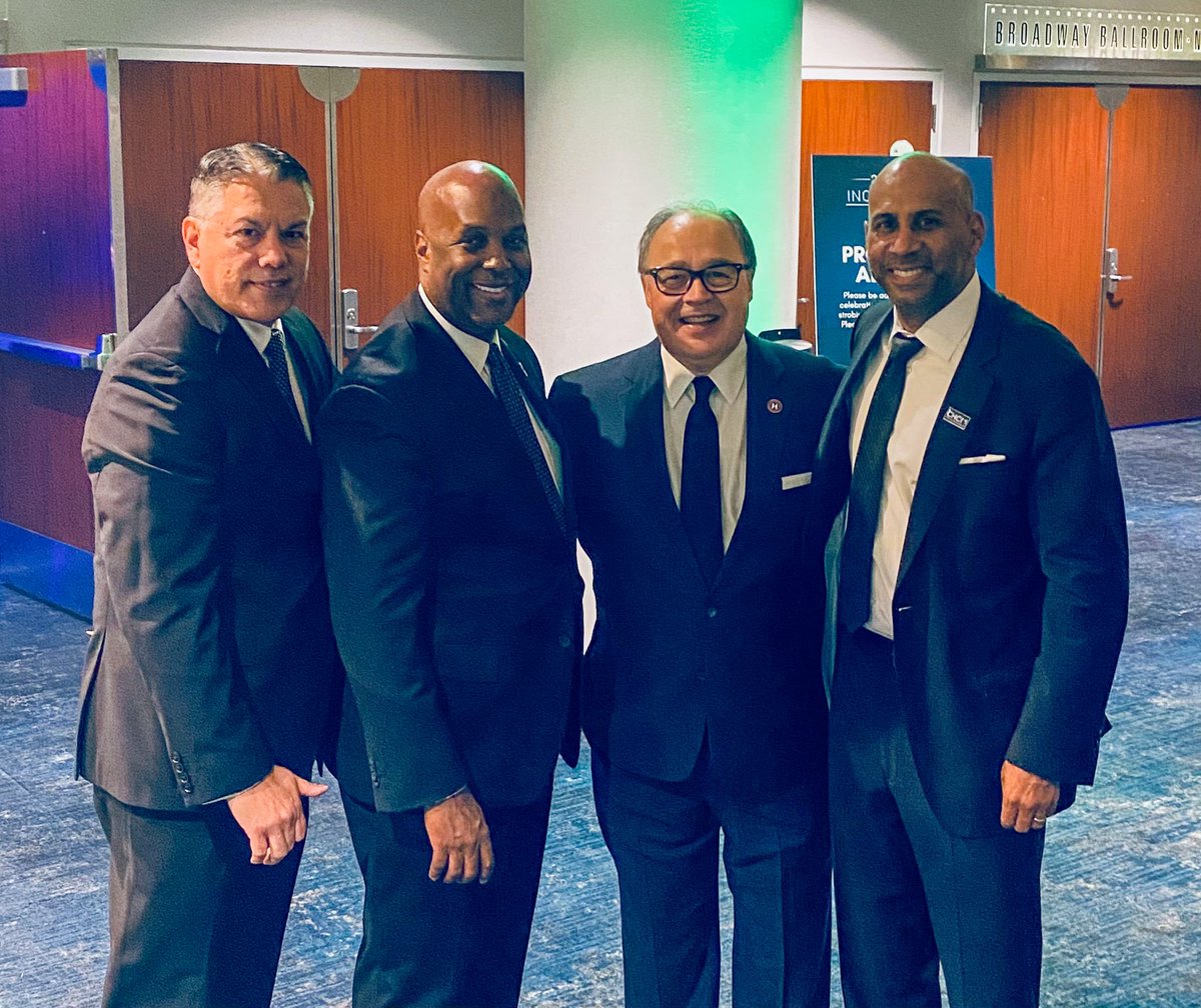 Molera Alvarez tweet media