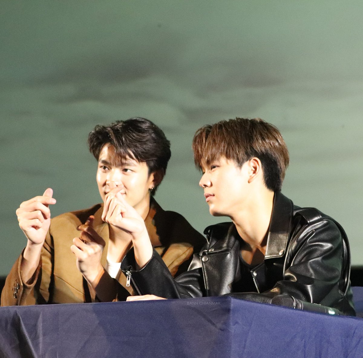 AmJupiter's tweet photo. เรามีกันและกันมา 10 เดือนแล้วนะ ^^ ขอบคุณที่ยังอยู่ด้วยกัน และหวังว่าจะอยู่ด้วยกันไปเรื่อยๆ รักนะนิชา รักนะปิงปิง รักนะ #Area86 รักนะพี่ๆ #Formoom #TalingPing

🖤🤍 TEN to a Beautiful time
#10MonthsOfArea86 #Meennicha8 #PingKrittanun https://t.co/iZ653vy3LR