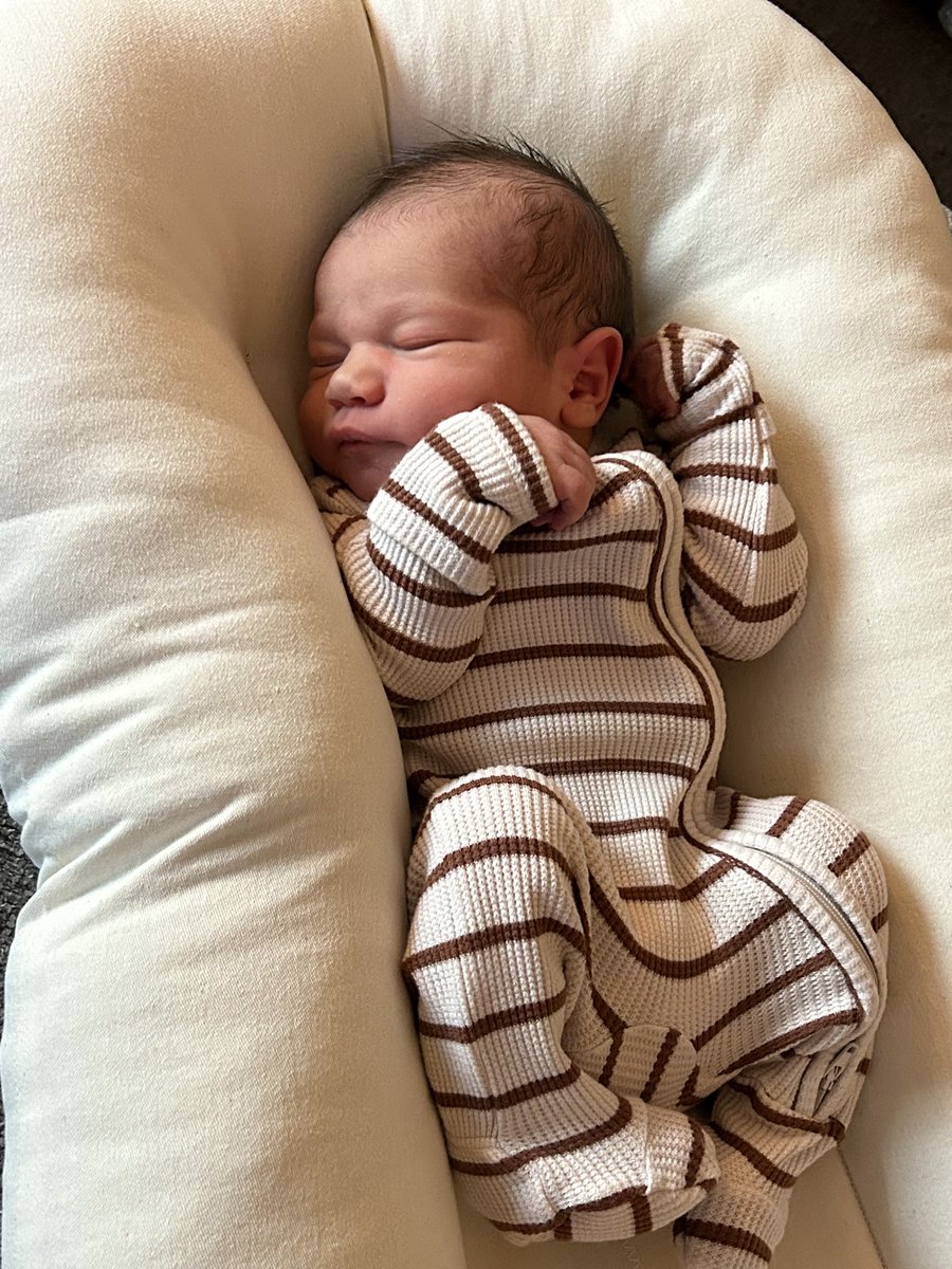 KeeleyKL's tweet photo. Another little blessing arrived….. 
little Kamble James entered our world on 10/9/23.❤️  Kip &amp; Tessa gave us a new sweet bundle of joy to love.
#happiness https://t.co/TBB6w6XYg0
