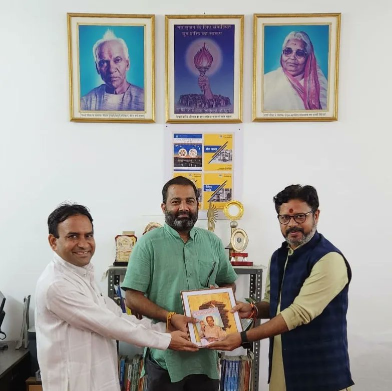 aruneshparashar's tweet photo. #Department_of_Tourism_management
#dev_sanskriti_university
#haridwar
#conference_series
#Dr_prashant_gautam
#all_membars
#Creative_tourism_expert
#new_trends_expert
#new_dimensions
#traditional_knowledge
#interaction
#innovation https://t.co/vIqmXICYtQ