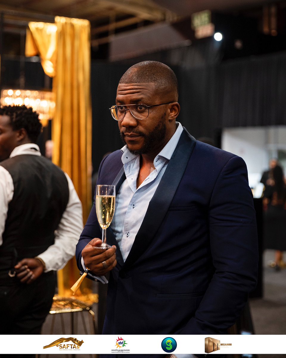 KuthulaMkhize's tweet photo. Captured at the #SAFTAs #SAFTAs17 https://t.co/TnQMH9hIkl