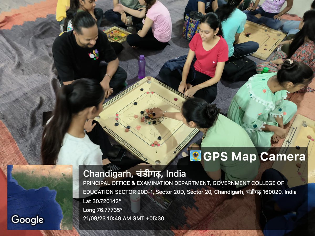 nssgce20chd's tweet photo. Day 4 of our NSS camp was a blast! 🌱 We planted saplings in Vatika, Donated blood at blood donation camp learned self-defense, and had fun with indoor games like ludo, carrom, chess, and snake &amp; ladders. Outdoors, we rocked some volleyball! 🏐 #NSSCampMemories @NssChandigarh https://t.co/bSFxxhwYwM