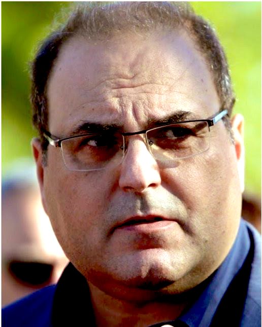 _SimonLeone's tweet photo. 🇵🇸Δεξιοι με Ρούσσο 

Δεν στηρίζουμε τον Ρούσσο γιατί είναι ΑΝΤΑΡΣΥΑ

Μα έχει κάνει έργο 

Όχι δεν το στηρίζουμε γιατί έχει την σημαία της 🇵🇸 στο δημαρχείο

🤡Δεξιοί με Μπακογιάννη

Τον στηρίζουμε γιατί είναι γιος της Ντόρας

Μα δεν έχει κάνει τίποτα ...

Δεν πειράζει είναι Δεξιός https://t.co/2DQ4gHb2kI