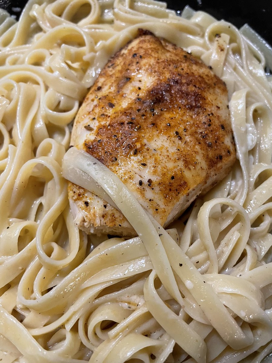 Post <a href="/Twins/">Minnesota Twins</a> comfort food. That was a neat season. Saw Opening Day &amp; closing time, &amp; ever grateful for the wins we had along the way. Peace ✌️ &amp; love 💜 in the offseason.