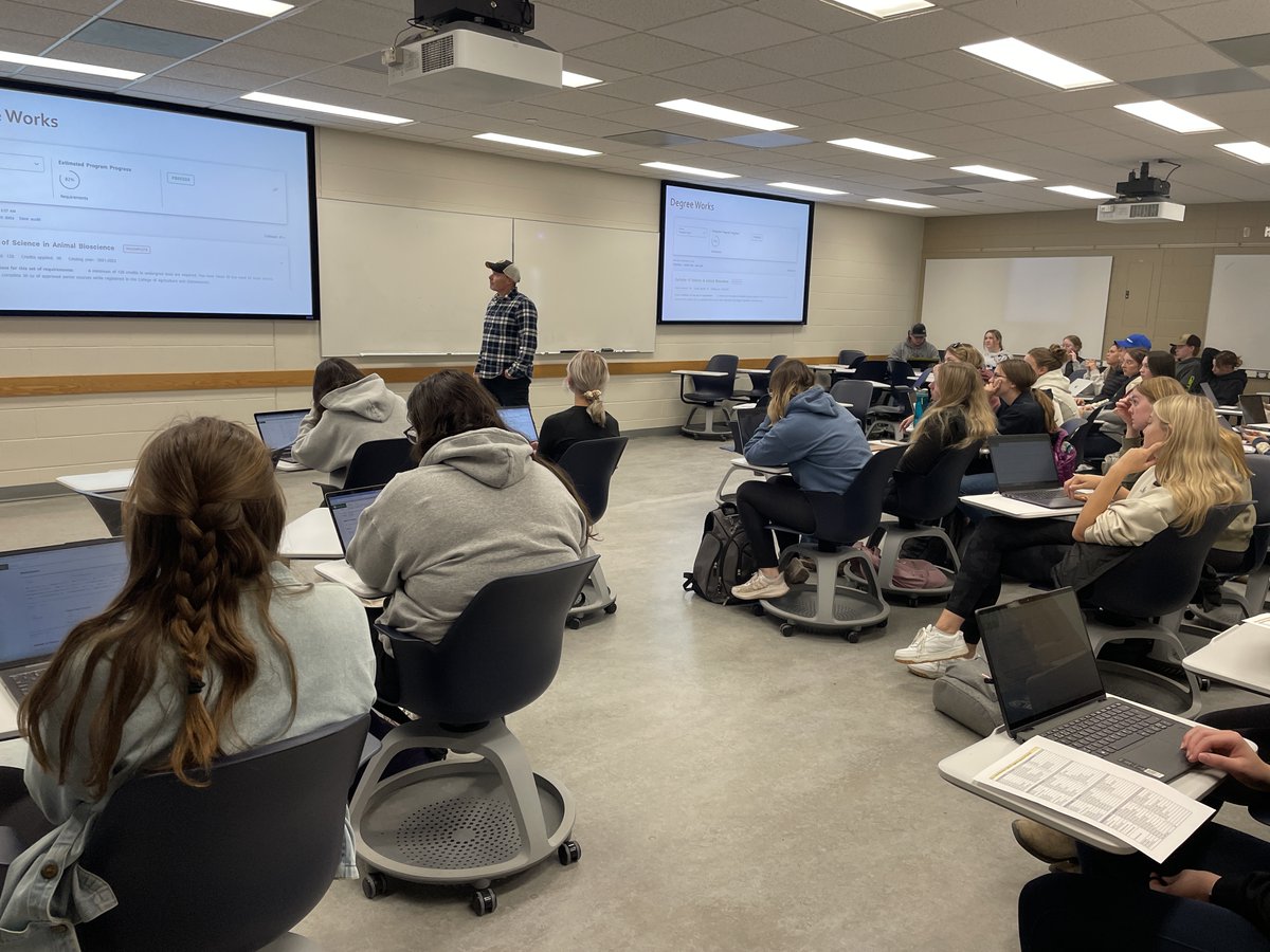 Natacha Hogan tweet media