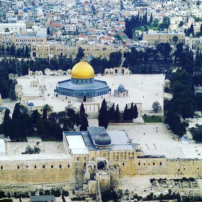 Allah ﷻ Kudüs’ün ve Mescid-i Aksa’nın yiğit evlatlarını muzaffer kılsın. ( Amin )