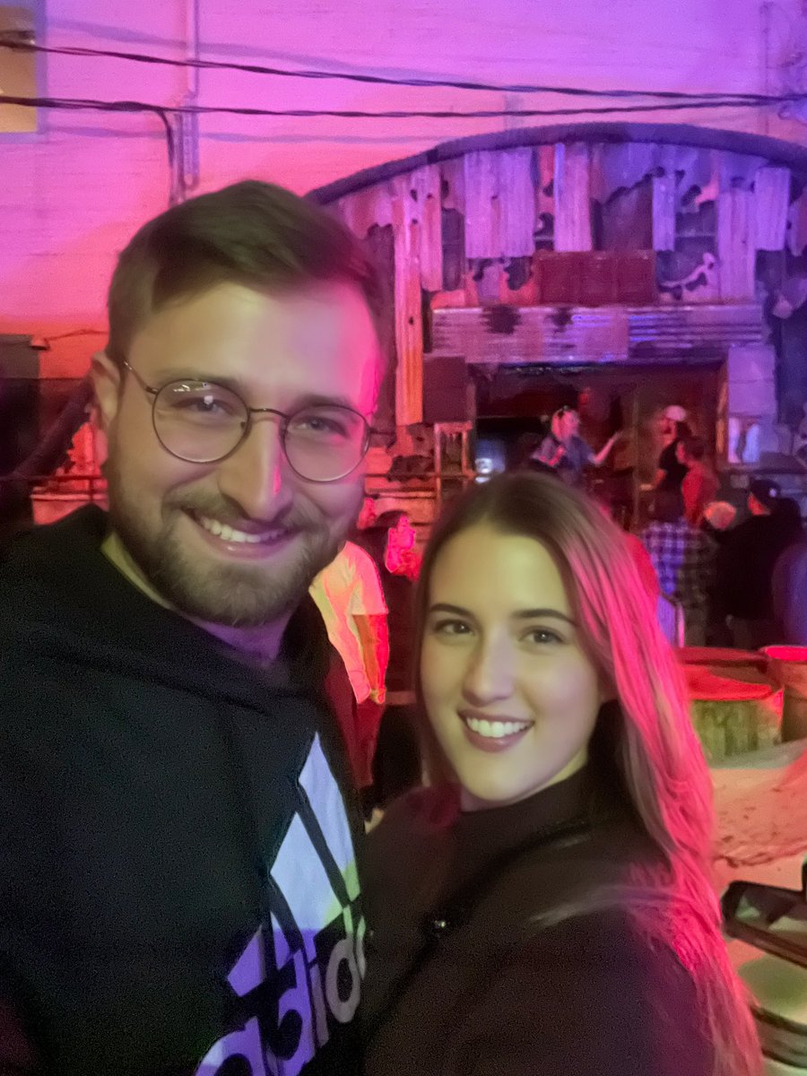 theErica tweet media