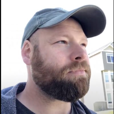 JohnTOakes's tweet photo. #NewProfilePic https://t.co/crJgMpp55s