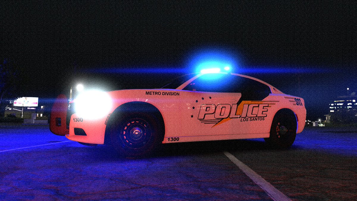 IFRPFiveM's tweet photo. As promised, here's a development image showing off the new LSPD liveries. #IFRP #FiveM https://t.co/JeACXhxDhp