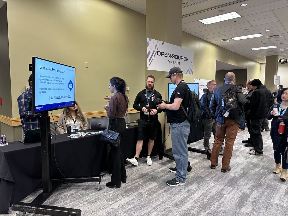 Microsoft BlueHat tweet media