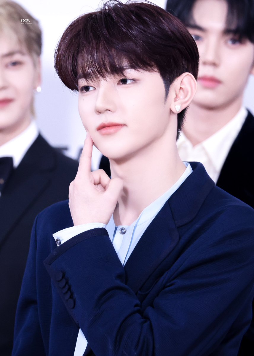 𝚜𝚝𝚊𝚢. tweet media