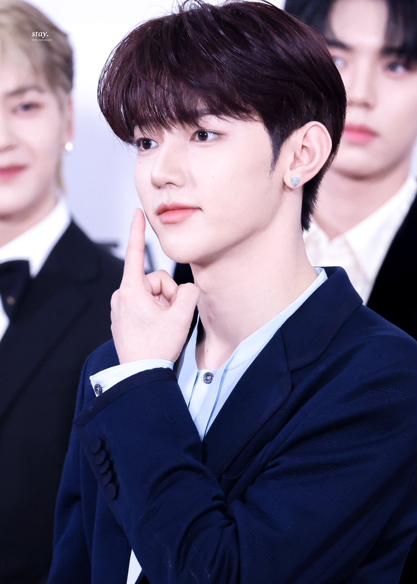 𝚜𝚝𝚊𝚢. tweet media