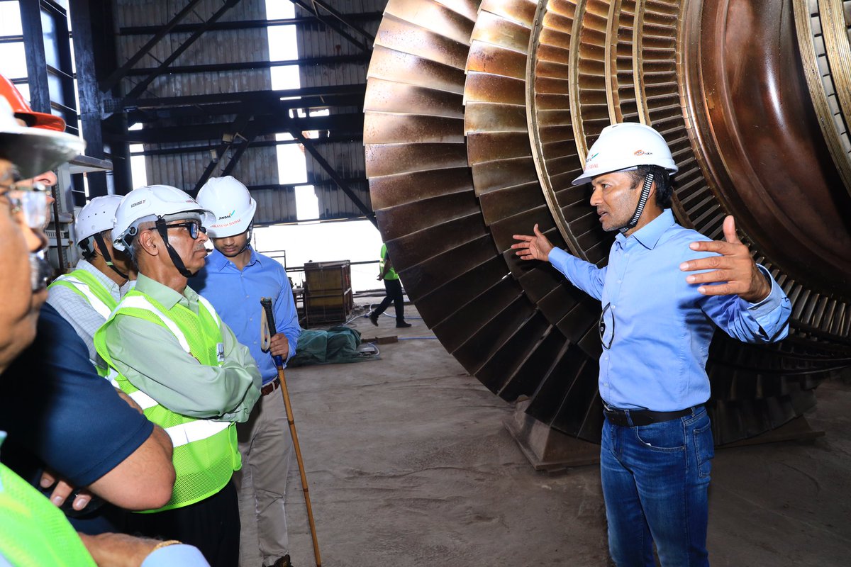 JindalSteel_In's tweet photo. Leading the team on the ground, our Chairman Shri Naveen Jindal reviewing operations and progress at our integrated steelmaking complex in Angul, Odisha. 

@MPNaveenJindal #JindalSteel https://t.co/M6YdjV6Eoy