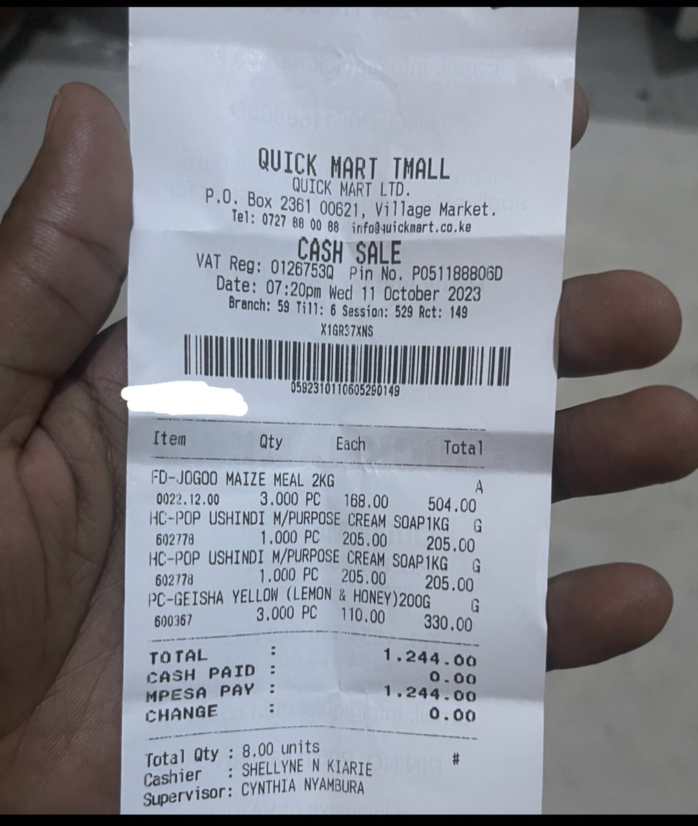 quincygitahi's tweet photo. Why is no one talking about the drop in Unga price? Jogoo now retails at 168, Mnapenda tu kuongea wakati vitu zinahike. Lets give @WilliamsRuto his flowers https://t.co/CIfsXxfYPm
