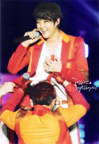 교우두아쎄의 축복이 끝이없다