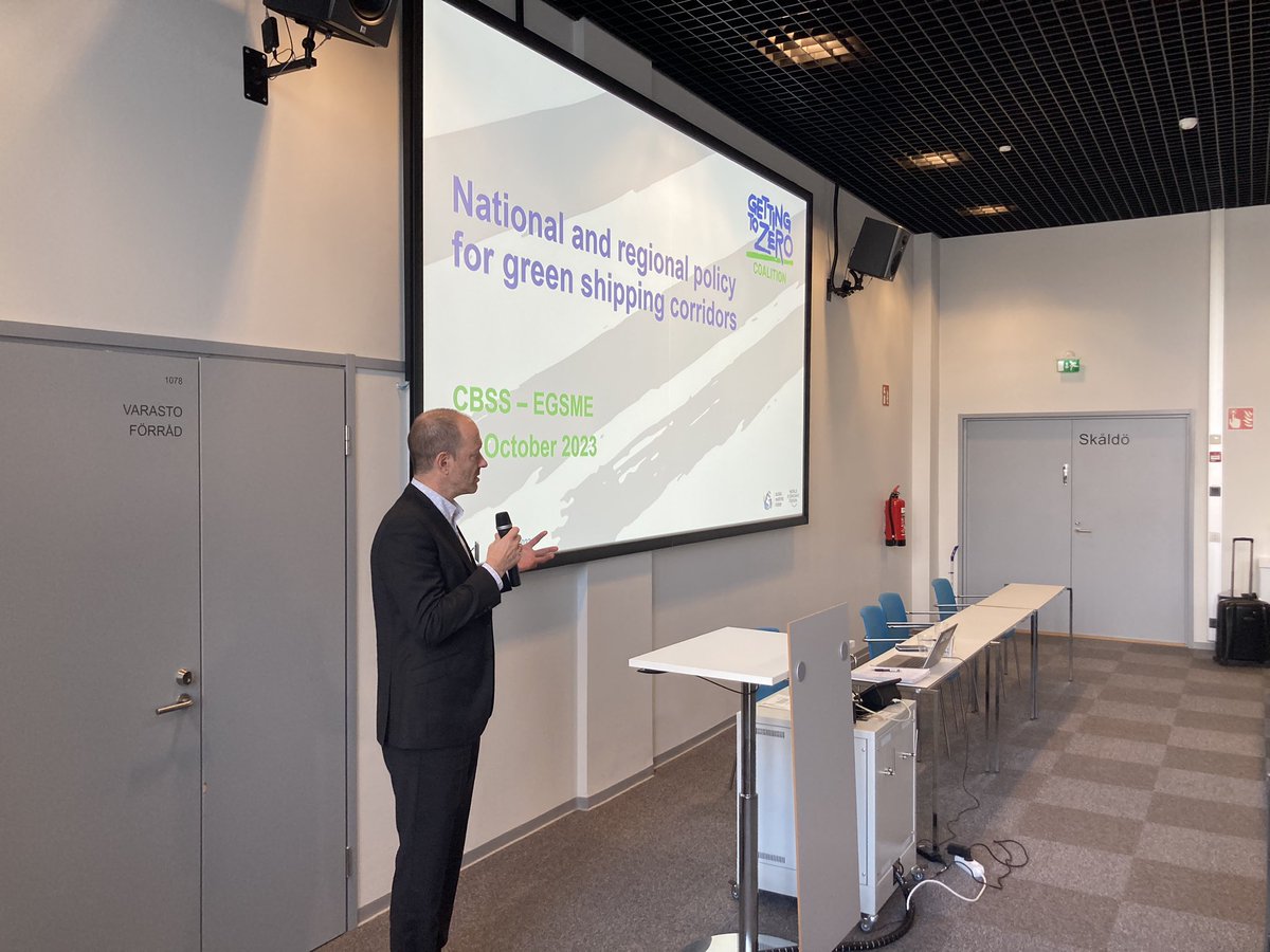 Mr. Jesse Fahnestock from @glmforum sharing views on national and regional policy for green shipping corridors at the Council of Baltic Sea States Expert Group on Sustainable Maritime Economy @PortOfTurkuFI. #CBSSPresidency #FinnishCBSSPresidency 🇫🇮 #greencorridors