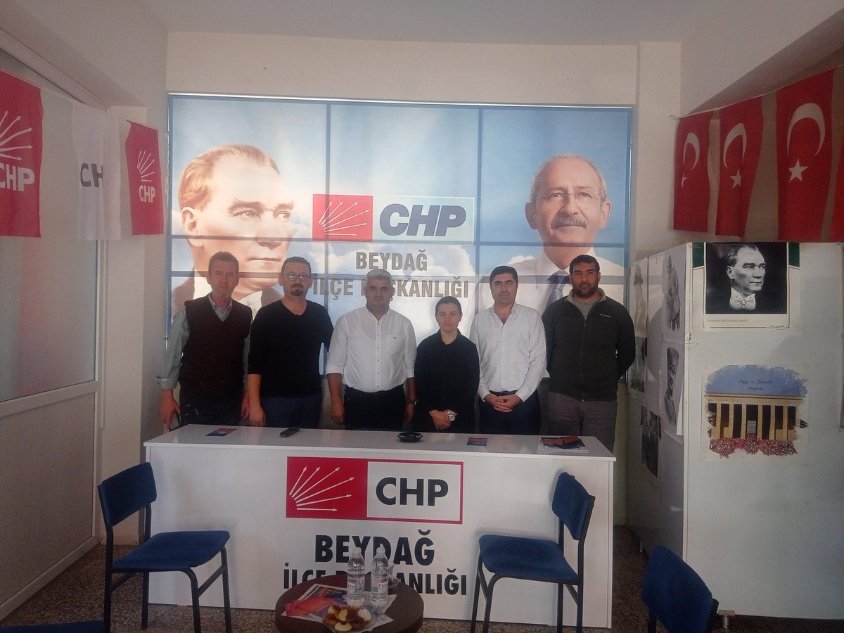 İzmir İl Başkan Yardımcısı Bölge Sorumlusu Sayın İsmet BASMACI , Yerel yönetimlerden Sorumlu İl Başkan Yardımcısı Baki ÜKÜŞÇEVİK ilçe başkanımız Sn. Özlem KAYNAK ve yönetim kurulumuza ziyarette bulundu .Nezaketi ve ilgileri için teşekkür ederiz .
<a href="/chpizmiril/">CHP İZMİR İL BAŞKANLIĞI 🇹🇷</a>