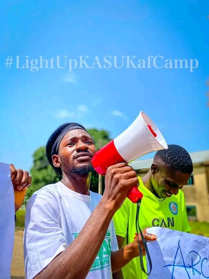 skysfomNational's tweet photo. #LightKasuKafCapus
The kafanchan campus of the Kaduna state University (KASU) has stayed in darkness for good five months without electricity supply on campus. All efforts by the students leaders in the University to engage the management of KASU on a way forward  proved abortive https://t.co/eLGhIoyWM1