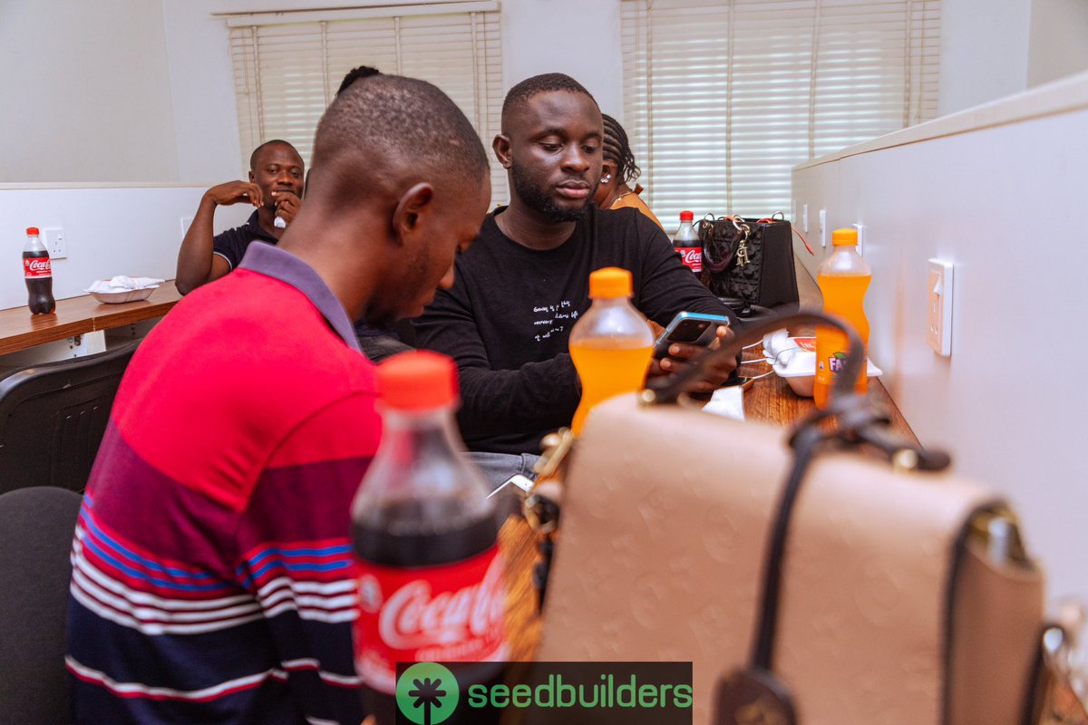 seedbuildersng's tweet photo. Exciting news! On October 10th, 2023, our 2023 Digital Skills training kicked off with the final cohort’s onboarding session! 

We delved into #DataScience , #softwaredevelopment , #productdesign , and #ProductManagement , uncovering endless tech opportunities in today's world. https://t.co/blRpZAR0rl
