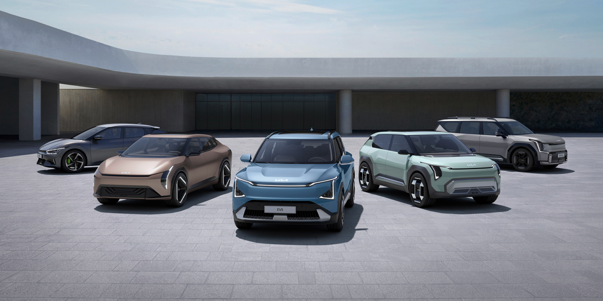bridleleasing's tweet photo. #Kia has revealed three new electric cars. 🆕

This includes a production-ready EV5, plus concept EV3 and EV4 models. ⚡

Read more here > https://t.co/zxaivsspTr

#Cars #EV https://t.co/shhEoaH0wk