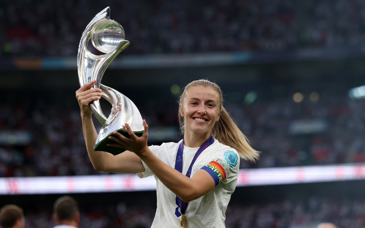 sophie 🫧 | EUROPEAN CHAMPIONS 🏆🏆 tweet media