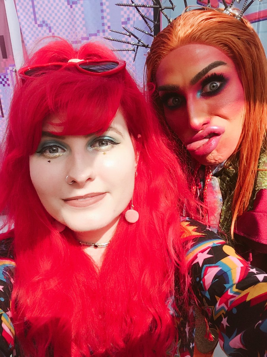 Meoowadore's tweet photo. Having all my pics in iCloud now means having access to my old Dragworld pics hehe ❤️ (2018) https://t.co/tVAej46InI