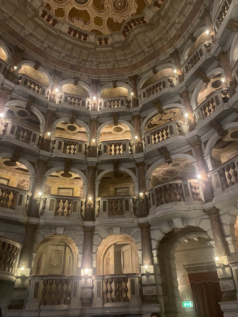 My #METM23 kicked off with a walking tour of Mantua - everything from a quirky romanesco broccoli art installation to the beautiful Teatro Scientifico Bibiena.