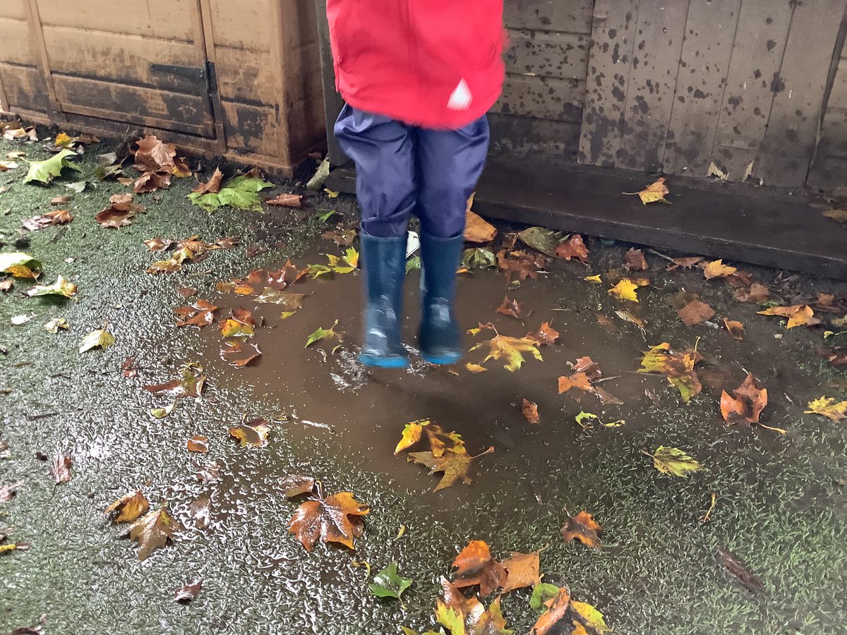 RedRobins_Cald's tweet photo. After all of the rain we had last night, a lovely puddle arrived in our nursery garden! It would have been so easy to sweep it away, but the children had so much fun! @_OLW_  @eas @EllHobday #outdoorfun #earlyyears #exploration #nursery https://t.co/24Ci0HAJdu