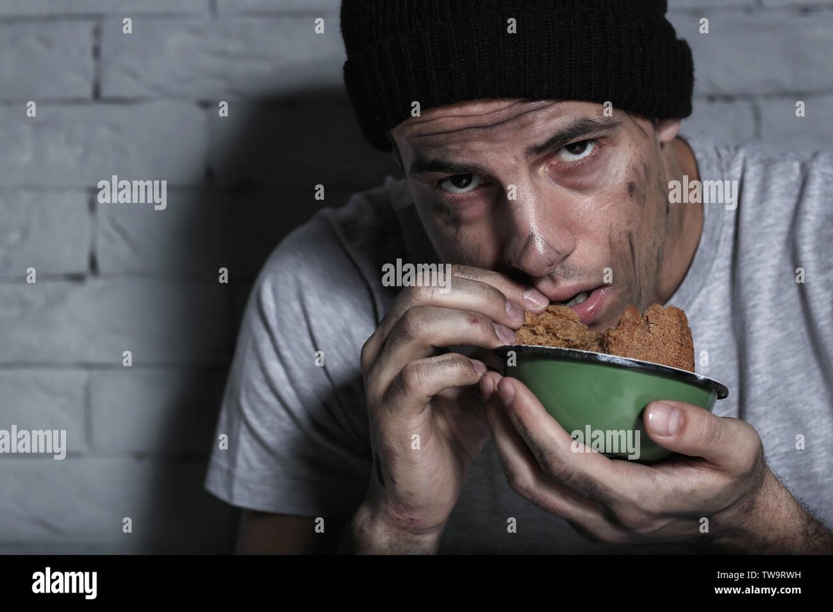 Schadry_Og's tweet photo. hhhhhhhh ibi byo birandenze ndqasuiiiiii ππππ when poor man is eating chicken you have to know that the man is sick or the chicken π€£π€£π€¦ββοΈπ€·ββοΈ #poorthings #beautiful #amazingty #tytlive #FolloMe #share #Repost https://t.co/aNY5iCA3Uv