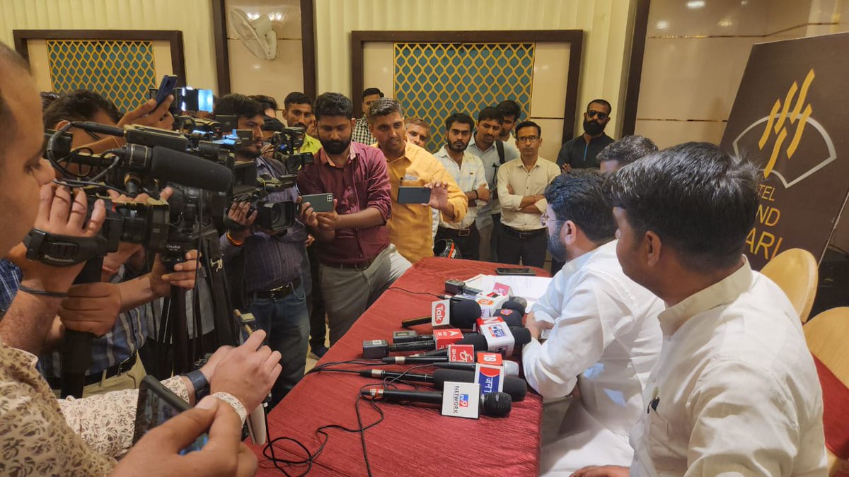 MANOJ SHARMA/ मनोज शर्मा (@manojpehul) on Twitter photo उपेन यादव ने विधानसभा चुनाव लड़ने का किया ऐलान, कहा प्रदेश में 30 से 40 लाख शिक्षित युवा बेरोजगार है और जिनकी चुनाव में भूमिका बड़ी रहेगी ..!!
<a href="/TheUpenYadav/">Upen Yadav (मोदी का परिवार)</a> उपेन यादव ने विधानसभा चुनाव लड़ने का किया ऐलान, कहा प्रदेश में 30 से 40 लाख शिक्षित युवा बेरोजगार है और जिनकी चुनाव में भूमिका बड़ी रहेगी ..!!
<a href="/TheUpenYadav/">Upen Yadav (मोदी का परिवार)</a>