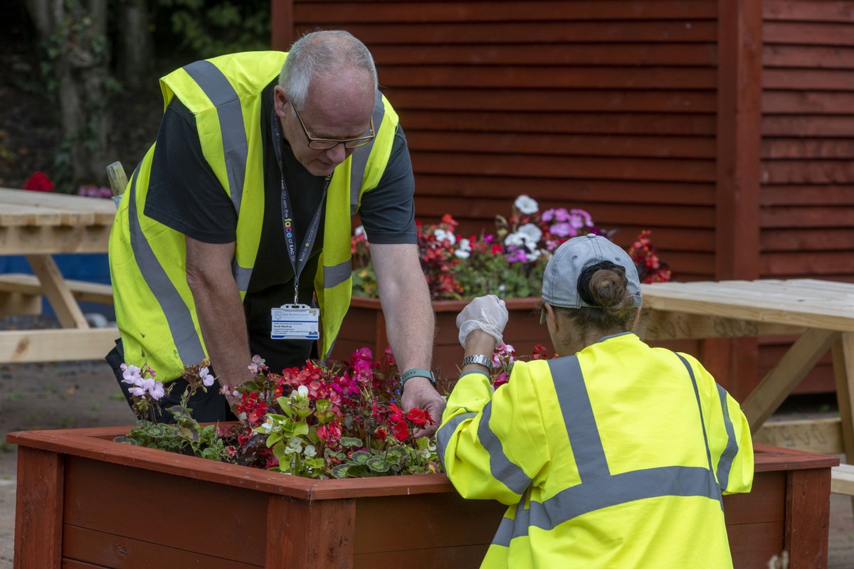 ScotSentencing's tweet photo. 📢 NEW BLOG: @ComJusScot explain how their new training course is helping to support those involved in the delivery of unpaid work https://t.co/XB4unYecoE https://t.co/xrmP8hraSp