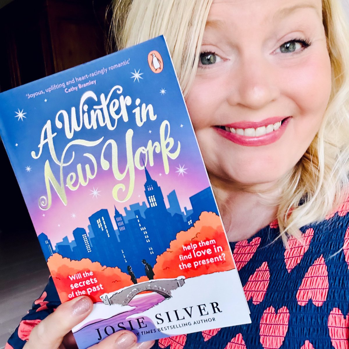 It’s publication day!  📚❤️📚

This festive beauty hits the shelves in the UK today in all its sparkly glory!  Sent with love from my head to yours. Xx

#publicationday #awinterinnewyork #books #NewReleases #LoveStory
