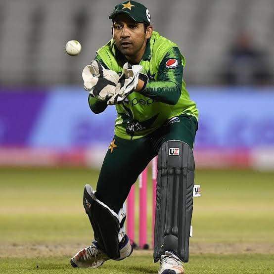 i_mAfridi's tweet image. Aik tha jo wicket ke peechay se match badal deta tha 😔