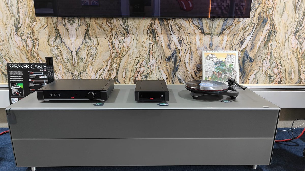 martinshifi's tweet photo. @FyneAudio @RegaResearch Event at Martins #HiFi 

A few highlights including the #Rega Naia

#hifisystem #turntable #music #planar8 https://t.co/ZHpJTrRfvB