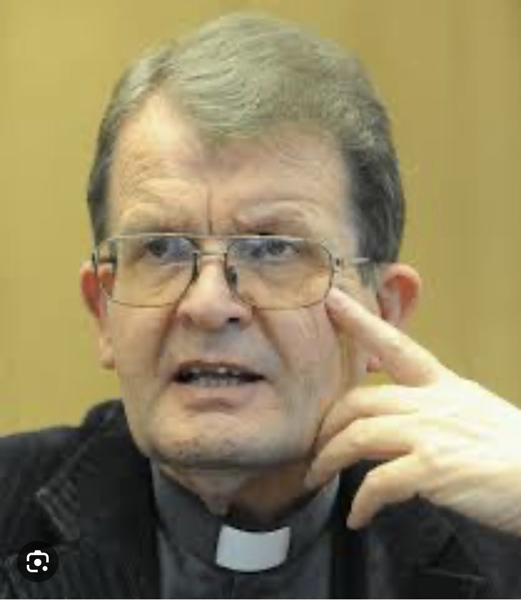 Hon Gift Mambipiri tweet media