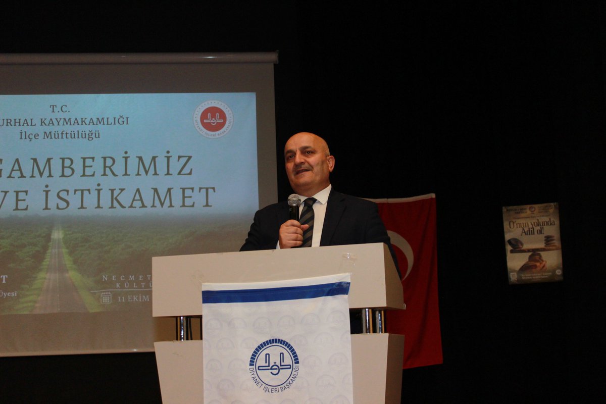 TMuftulugu's tweet photo. Mevli-i Nebi Haftası ile Camiler ve Din Görevlileri Haftası nedeniyle "Peygamberimiz, İman ve İstikamet" Konulu Konferans Düzenlendi. https://t.co/JdfaAljcvX
