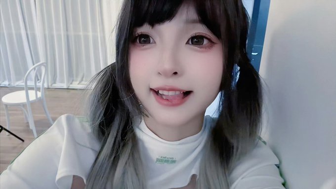 Twitterのコスプレ画像8