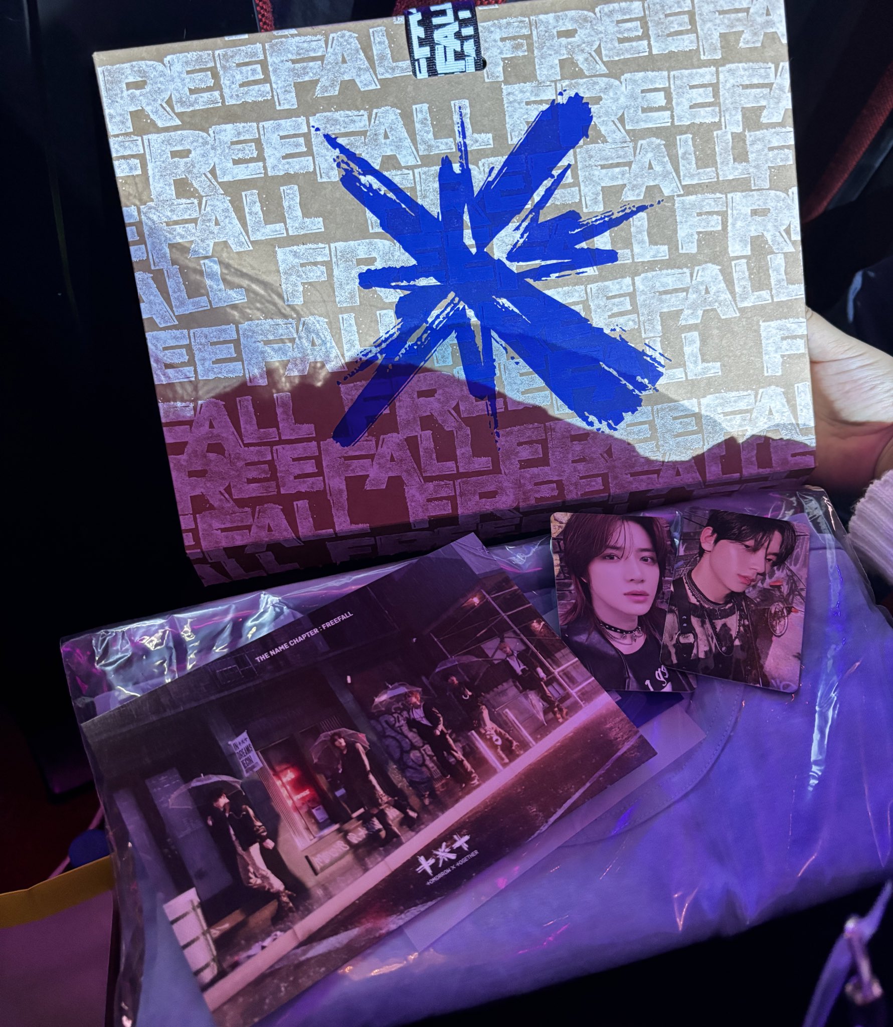 F8OBVogbkAAnMb2?format=jpg&name=large