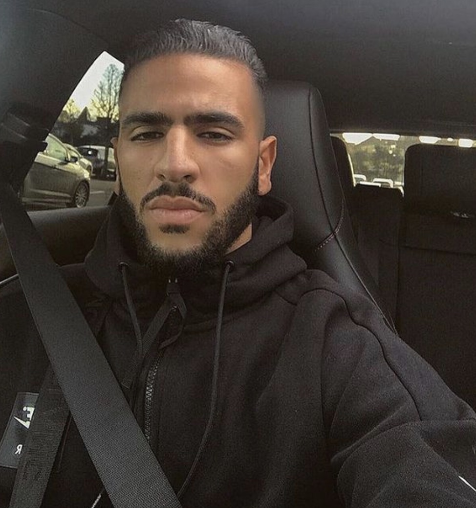 ARAB CASHMASTER FOR PATHETIC LOSERS/4100 FOLLOWERS tweet media