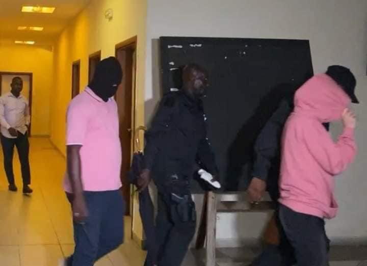 Un pays où on respecte le code… octobre Rose 💓