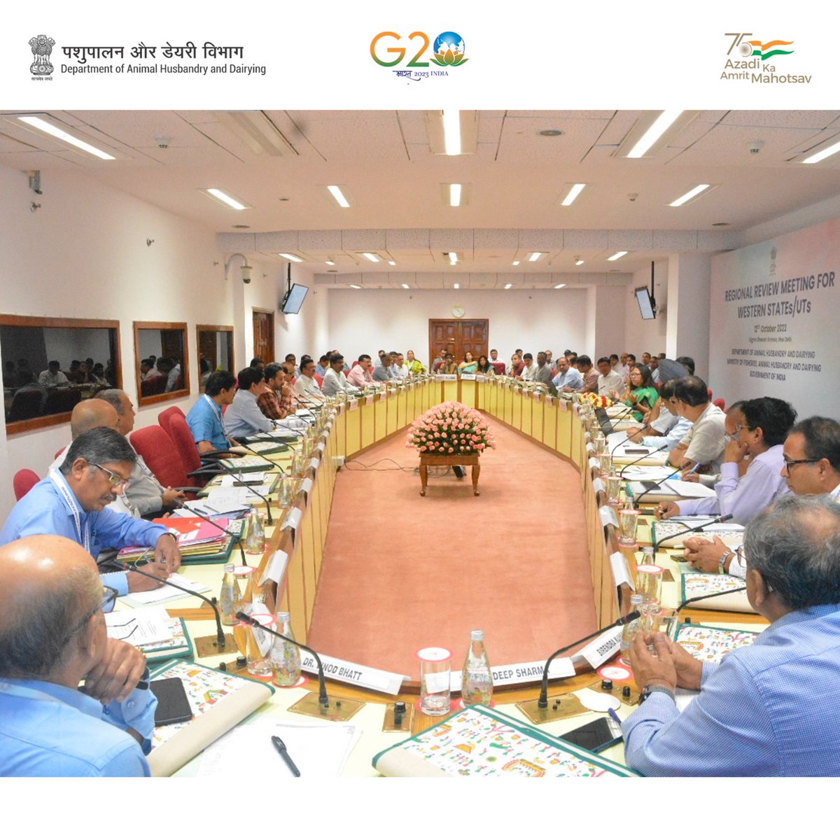 Dept_of_AHD's tweet photo. Smt. Alka Upadhyaya, Secretary, Department of Animal Husbandry and Dairying, GoI is chairing a Regional Review meeting for Western States/UTs, today, at Vigyan Bhawan Annexe to review the physical and financial progress of the various schemes implemented by the department. https://t.co/WDouULQBJP